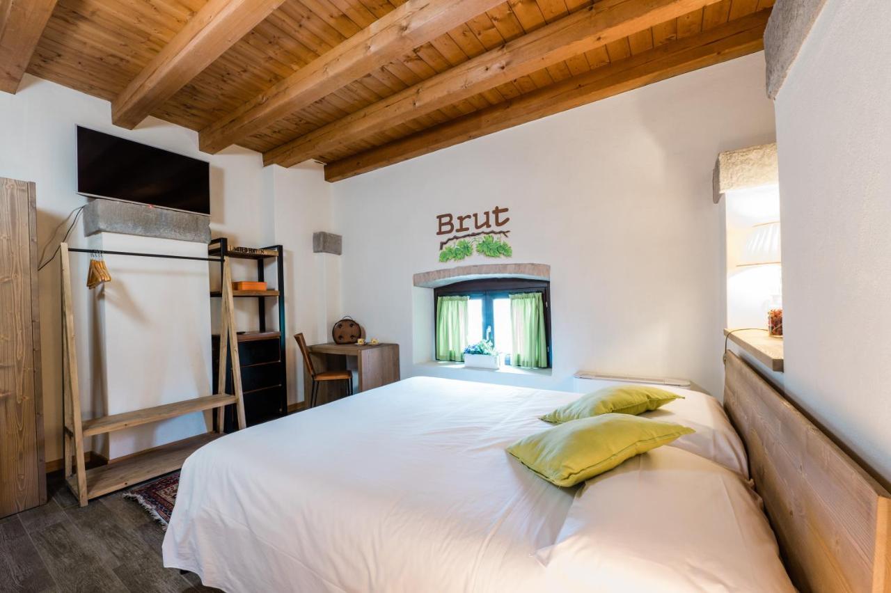 Smart San Martino Hotel Paratico Kültér fotó